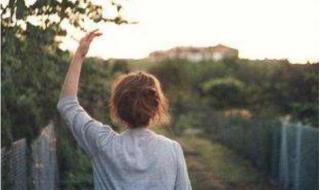 转身的微笑 转身的微笑