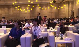 新加坡亚太管理学院